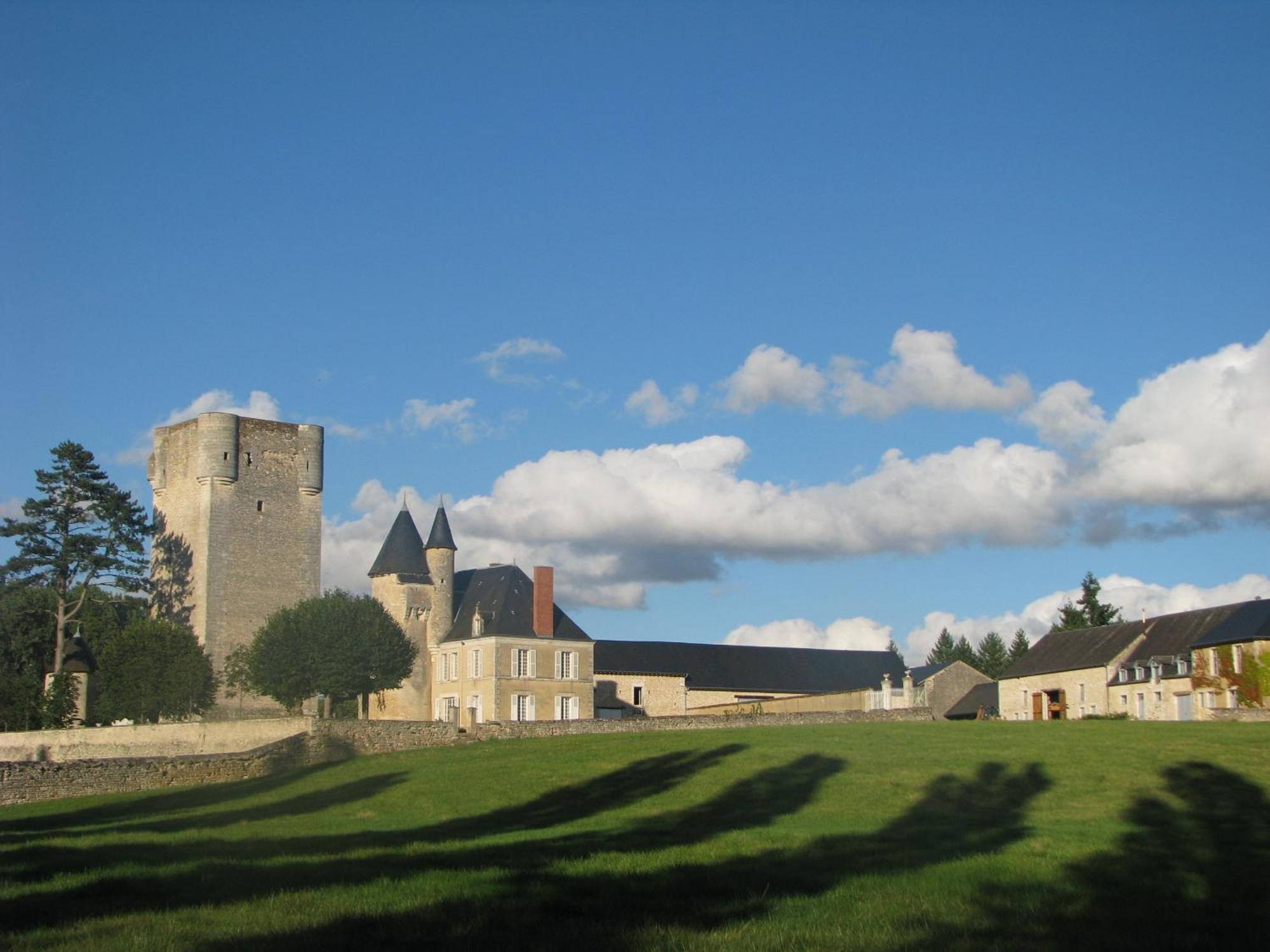Chateau De Mazieres Tendu Exteriör bild