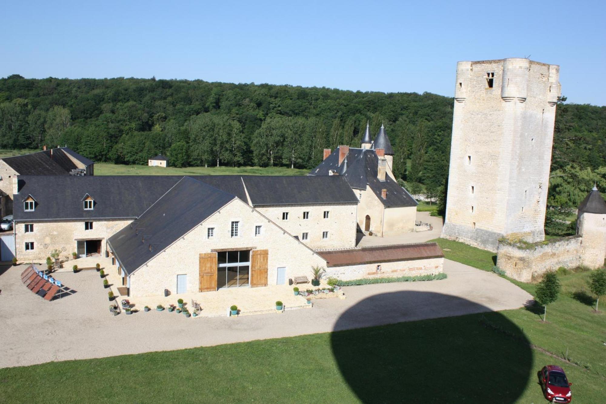 Chateau De Mazieres Tendu Exteriör bild