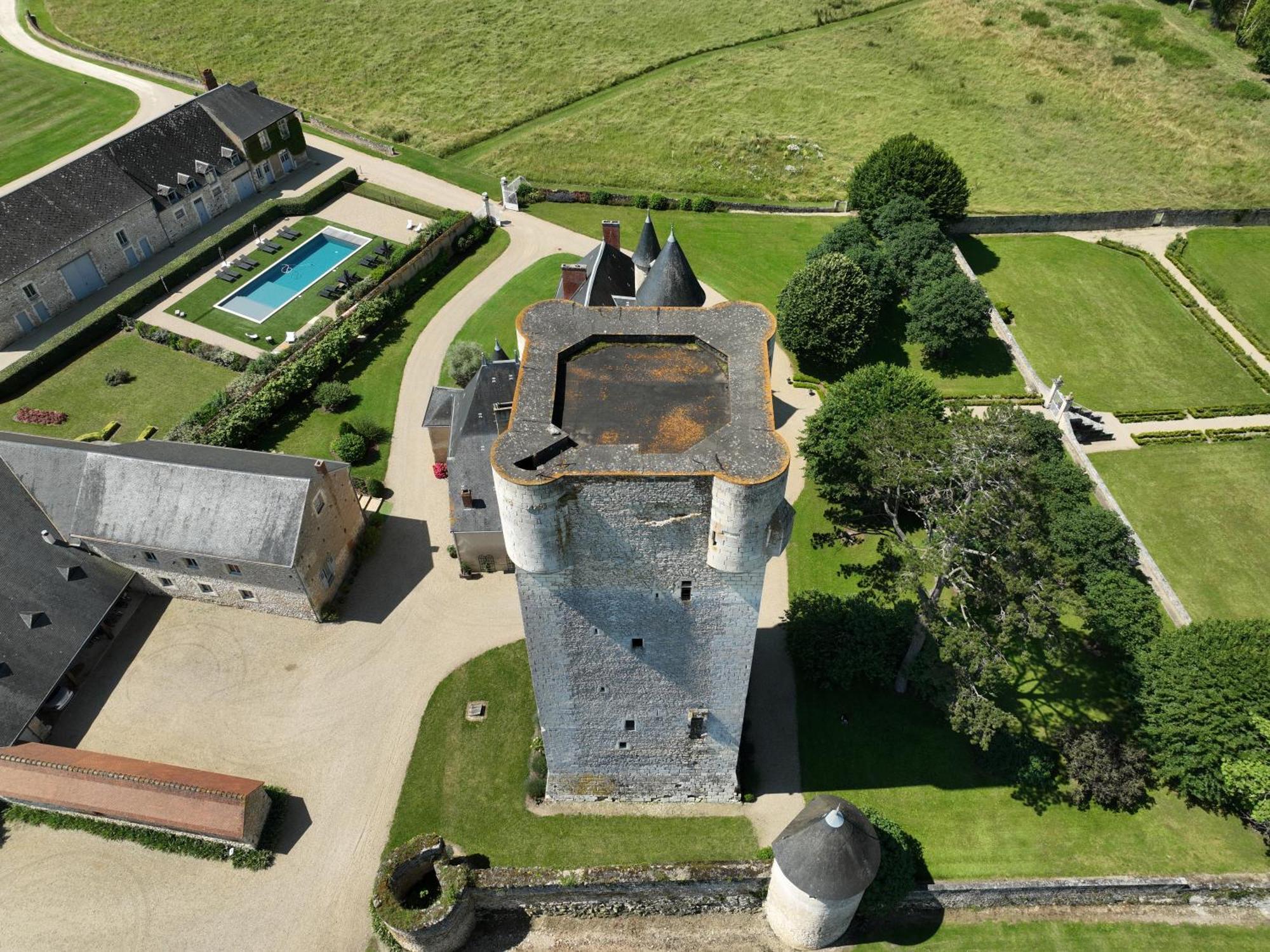Chateau De Mazieres Tendu Exteriör bild