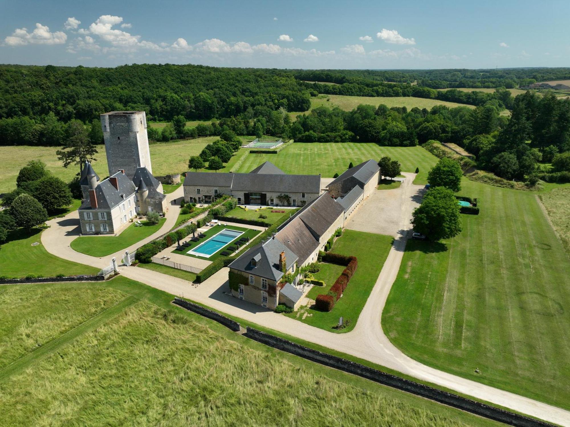 Chateau De Mazieres Tendu Exteriör bild