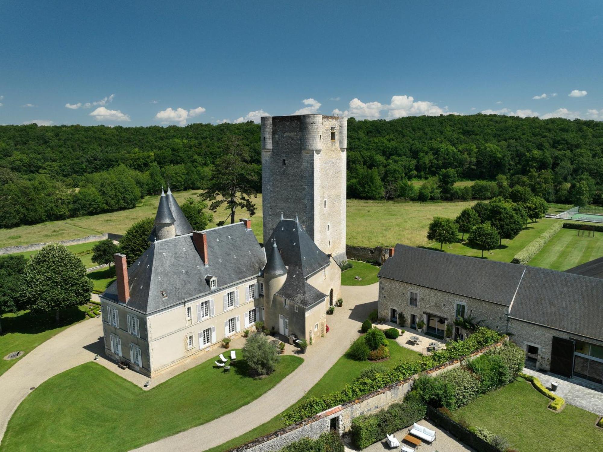 Chateau De Mazieres Tendu Exteriör bild
